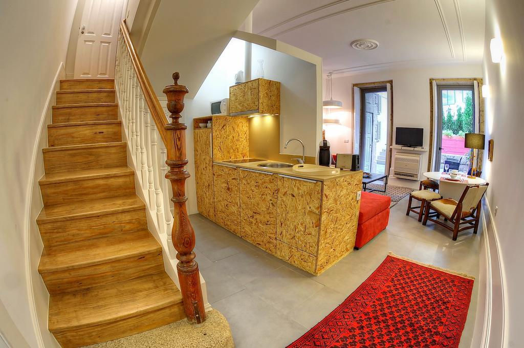 Three Houses & Bedrooms Porto Room photo